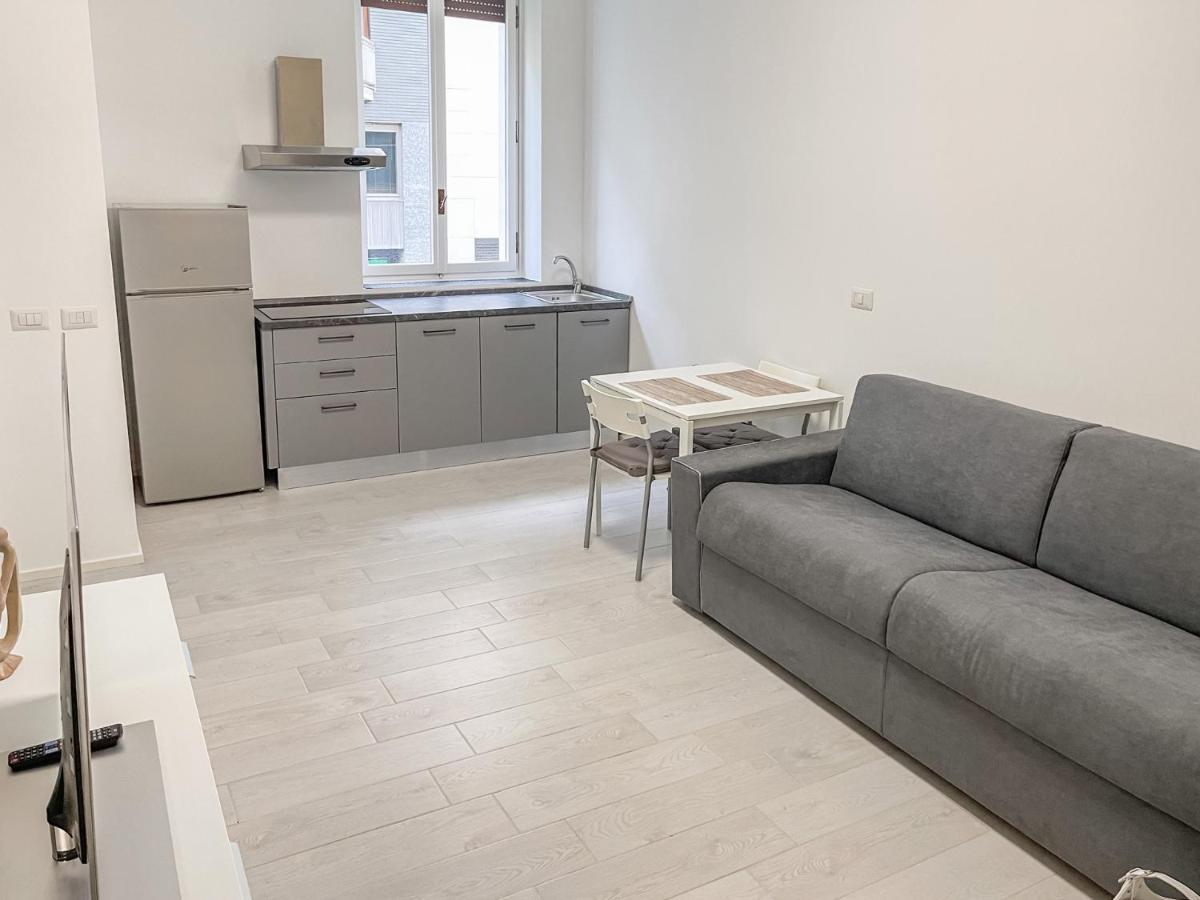 Bnb Capital Milano Moscova - White Buitenkant foto
